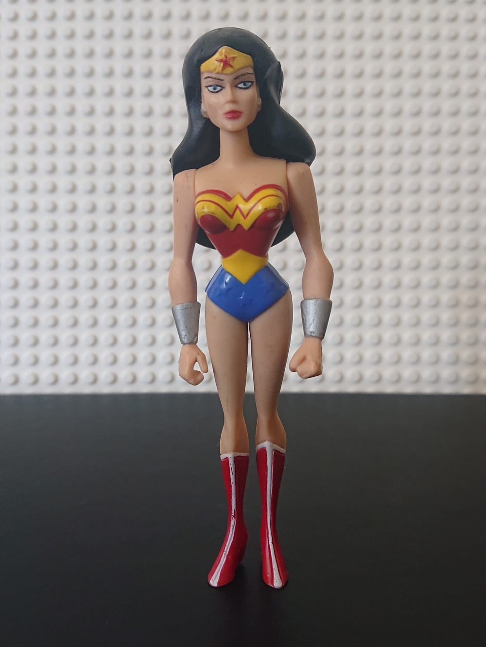 2003 DC Comics - Wonder Woman 4.5" Action Figure - Justice League